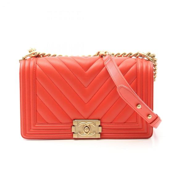CHANEL Boy Chanel Chevron V-Stitch Shoulder Bag in Lambskin Leather, Women's,... - Picture 1 of 10